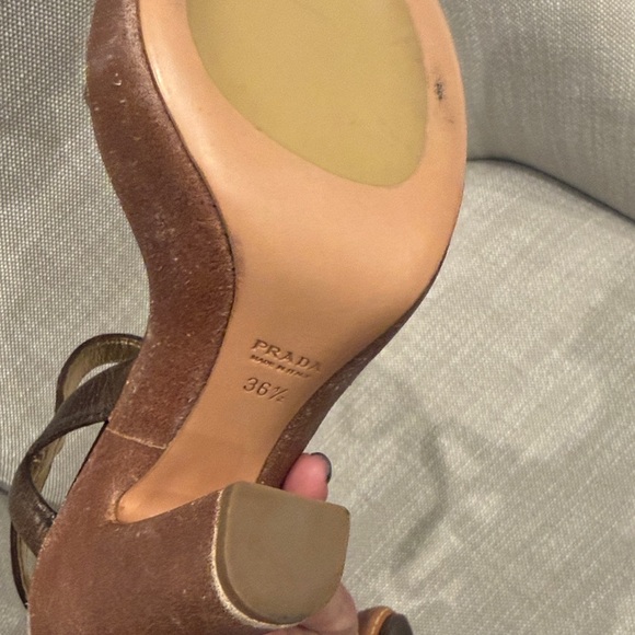 Prada Women's Dark Brown Leather Heels - Picture 4 of 11